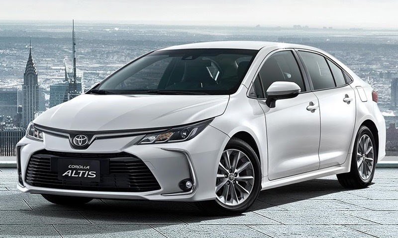 รถเก๋ง 5 ที่นั่ง Toyota Corolla Altis
